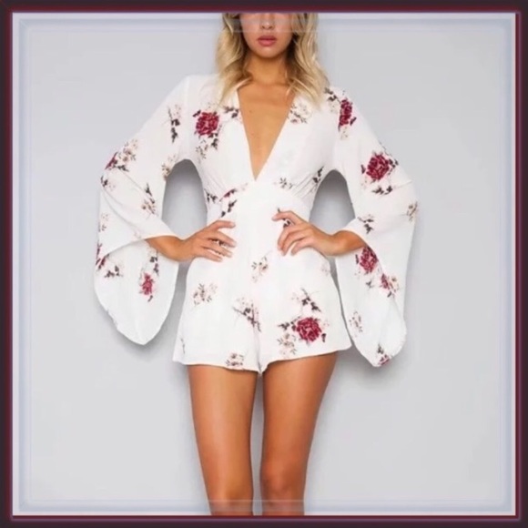 Deep V Bell Sleeve Rose Floral Romper - Picture 4 of 7